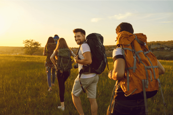 Como Escolher a Mochila Perfeita para Trilhas e Acampamentos
